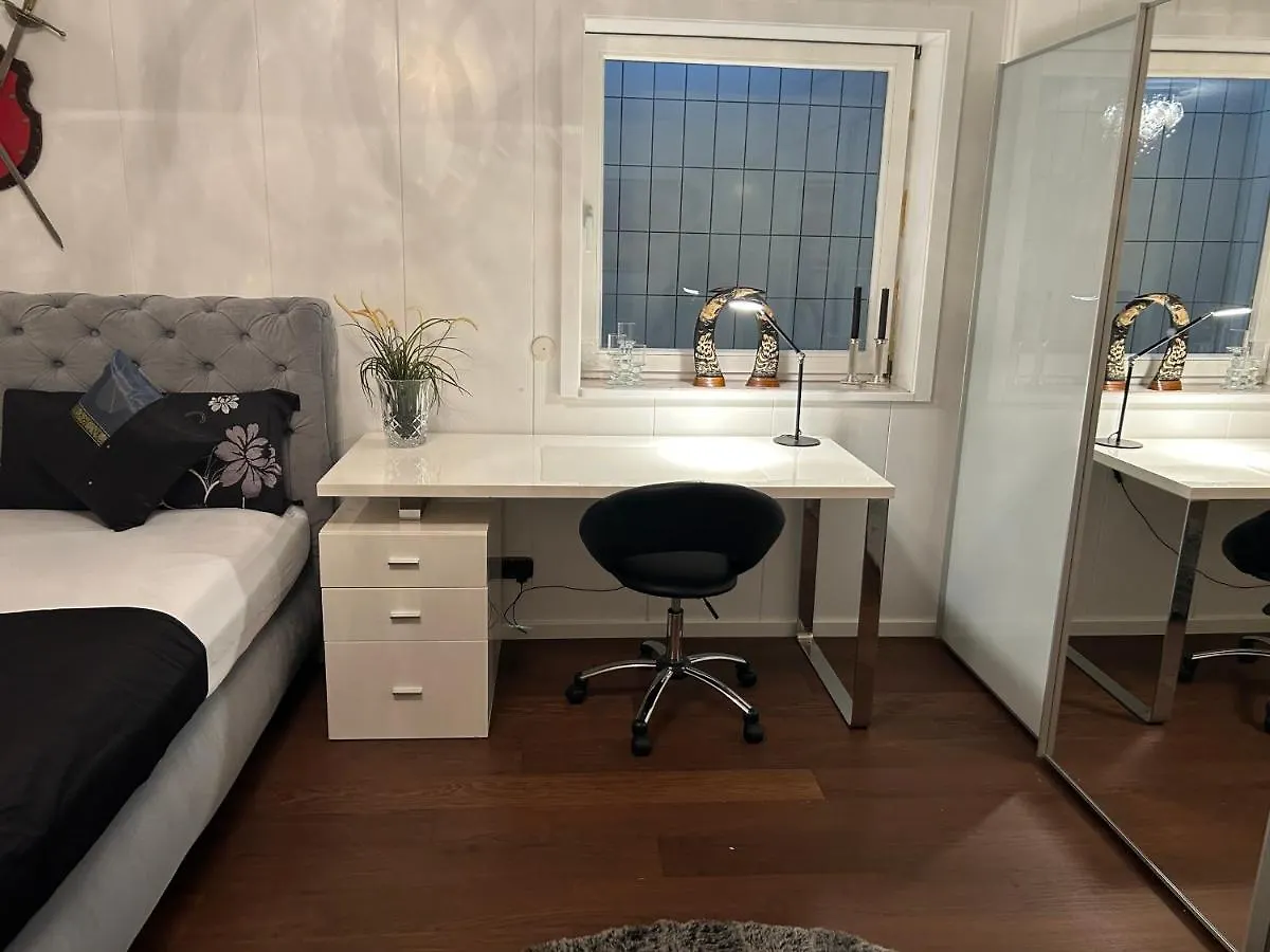 Apartamento Luxurioeses Haus In Muenchen 0*, Múnich